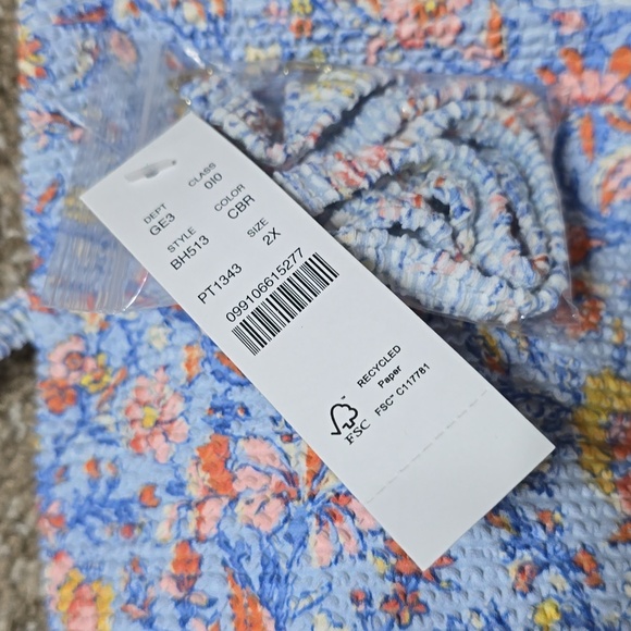 J.CREW 4 WAY SWIM TOP NWT - Picture 3 of 3